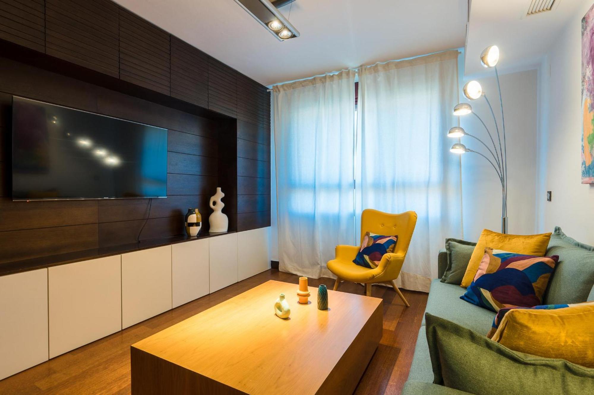 San Bernardo Home Free Parking Севілья Екстер'єр фото